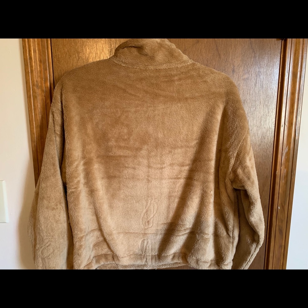 Soft Sweatshirt - Picture 8 of 8